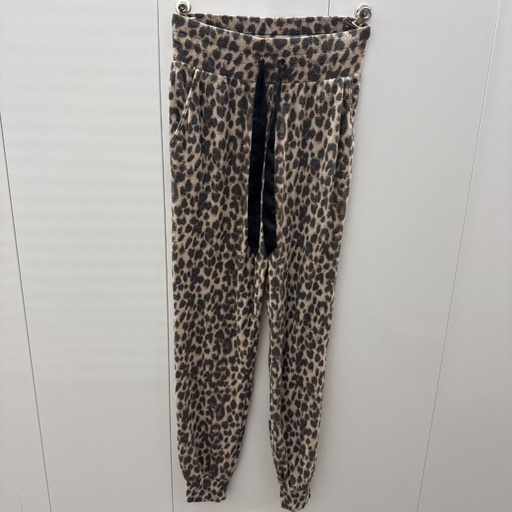 Victoria's Secret Leopard Print Pajama/Lounge Pants Size Small